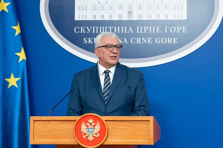 Mandić: Bivši režim stvorio zemlju u kojoj je slobodna misao značila smrt