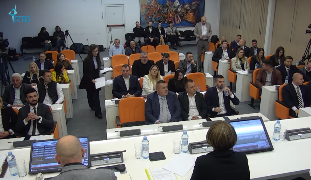 Prevara: Prošle godine tvrdili za sebe da su „autentični“ Srbi a sad u zagrljaju OKG DPS Budva