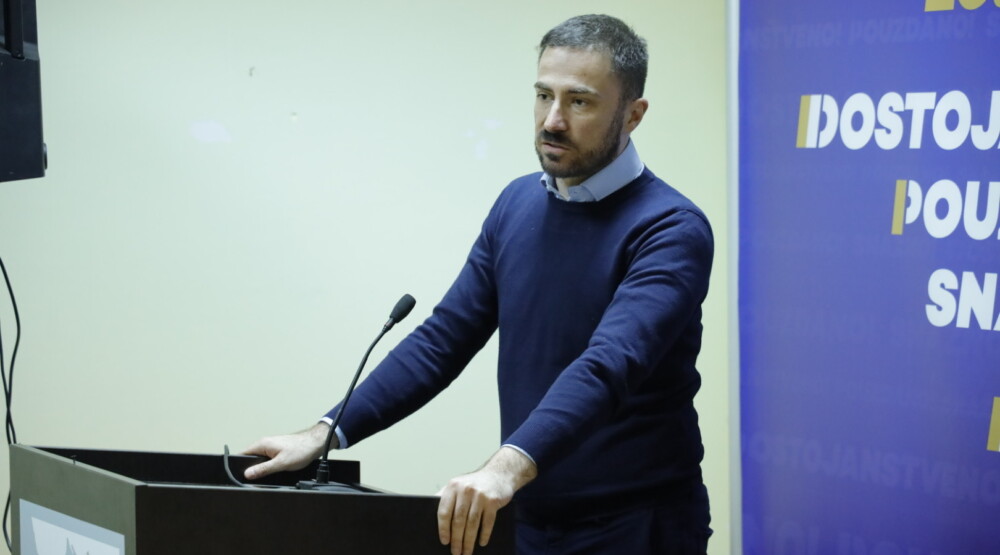 „Hoćemo li odbraniti građansku, multietničku, evropsku Crnu Goru ili ćemo je prepustiti onima koji žele da je svedu na podaničku i ekonomski nesigurnu državu“