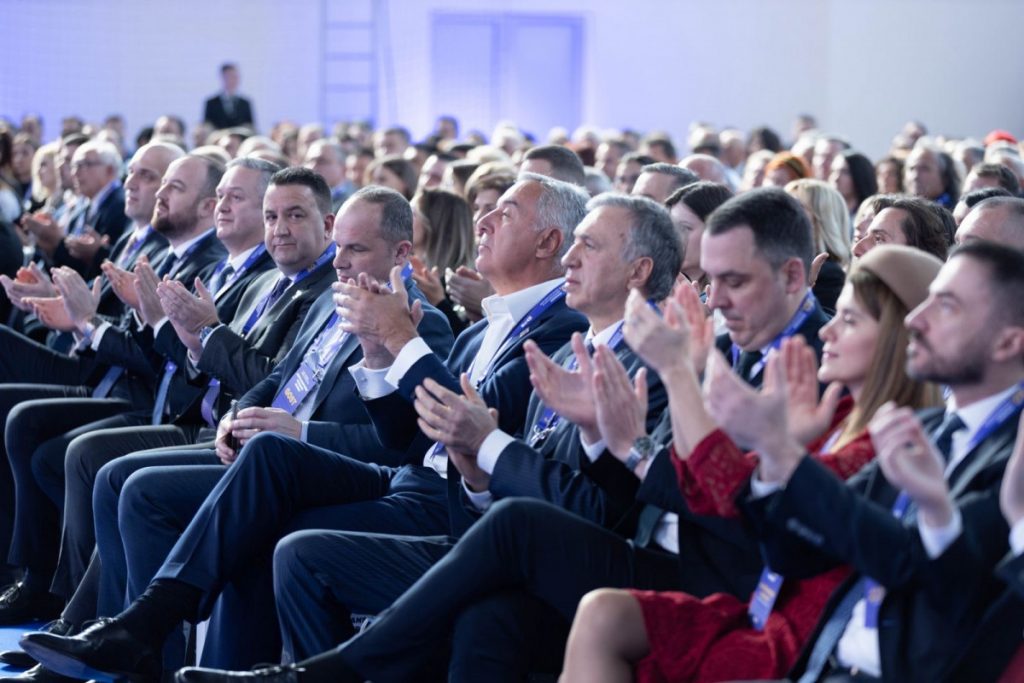 Čekaju nas prljave kampanje: Povampireni DPS, iako na štakama, dobro se opire o kriminalna pleća svojih pomagača!