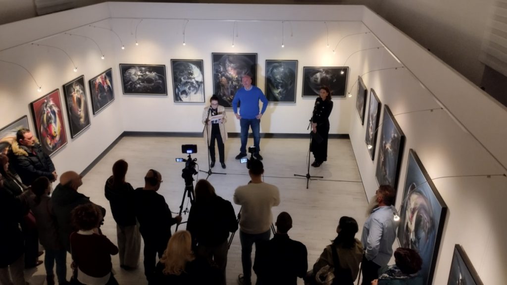 Otvorena izložba „Feniks“ Gorana Ćetkovića u Centru za kulturu Prijestonice Cetinje