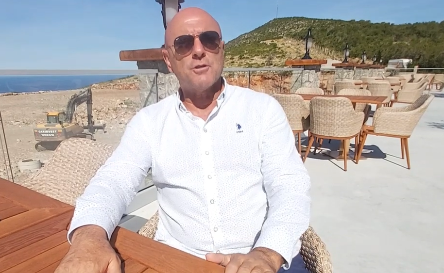 EKSKLUZIVNO: Mikijelj predložio Bata Carevića za predsjednika Opštine Budva! Jovanoviću poručio: On bi mogao da obezbijedi neophodnu neutralnost i saradnju između naše dvije liste