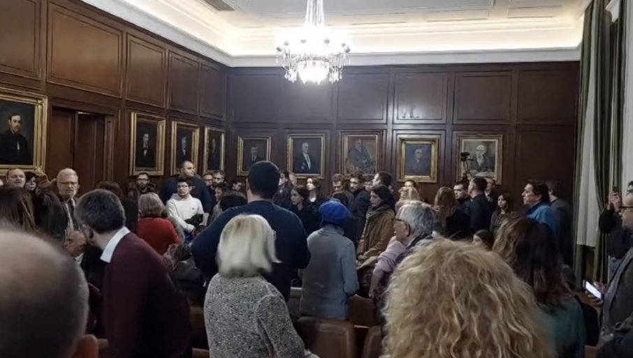 Afera: Opozicioni aktivisti koji su upali u Maticu srpsku finansirani od USAID