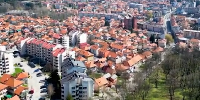 Pljevlja: Lisice na ruke pijanom maloljetniku, posle žurke sugrađaninu polomio glavu!