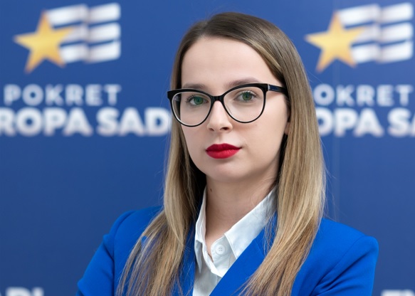 Crnogorčić: Aranitović treba da prati izlaganja kolega, Mujovića i PES niko ne kontroliše, niti će kontrolisati