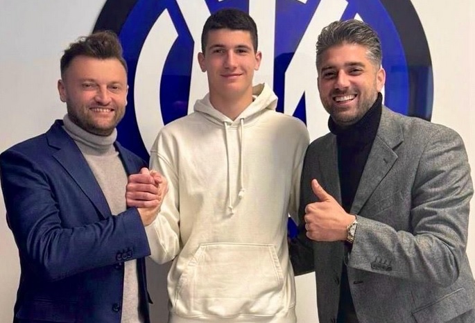 Sada je i zvanično: Andrija Vukoje potpisao za Inter