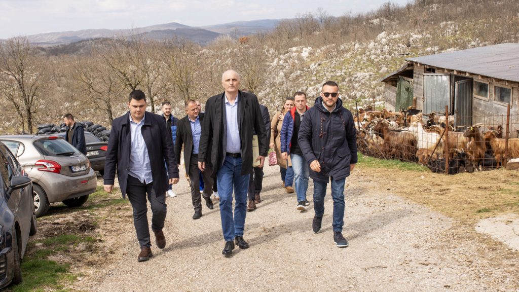 Mrkić: Omogućićemo da se proizvodi iz Nikšića nađu na policama supermarketa evropskih metropola