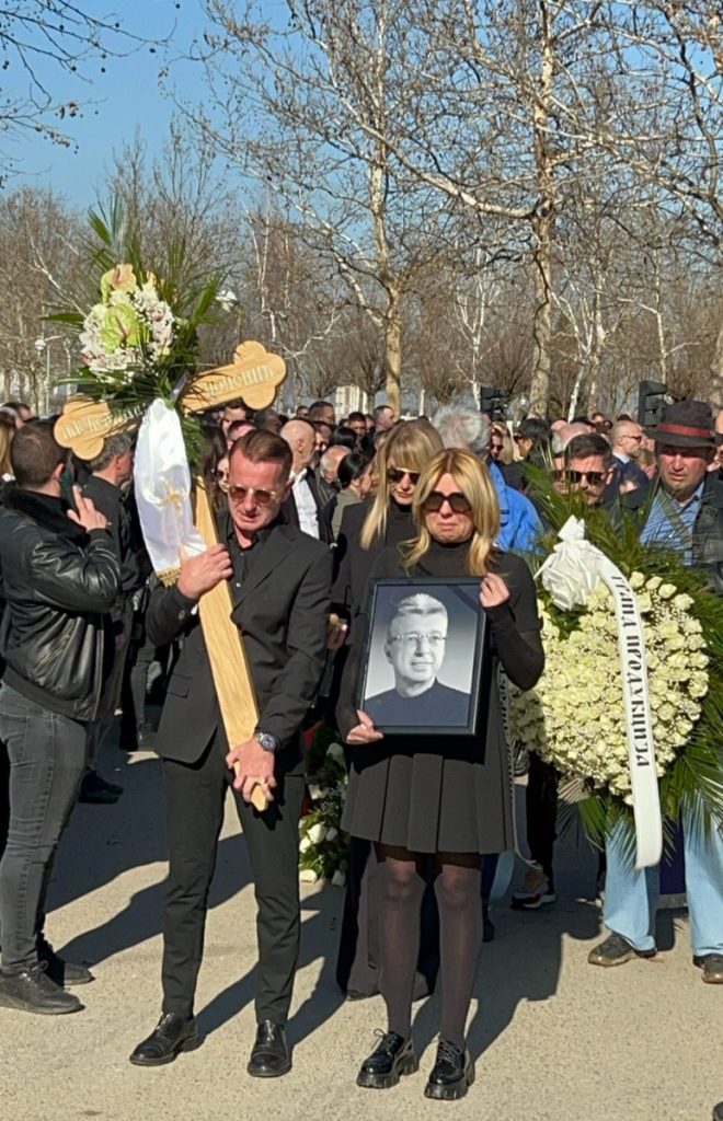 Saša Popović ispraćen na vječni počinak (FOTO)