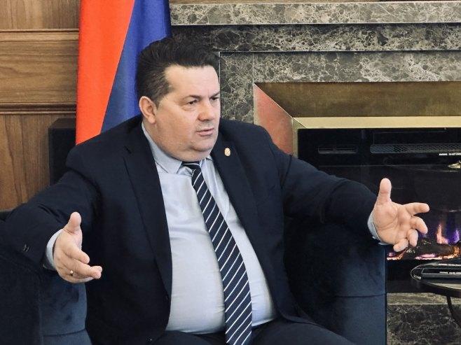 Stevandić: Mi smo jedini van ratne retorike, u Sarajevu dobro procijenili vrijeme da zatraže potjernicu