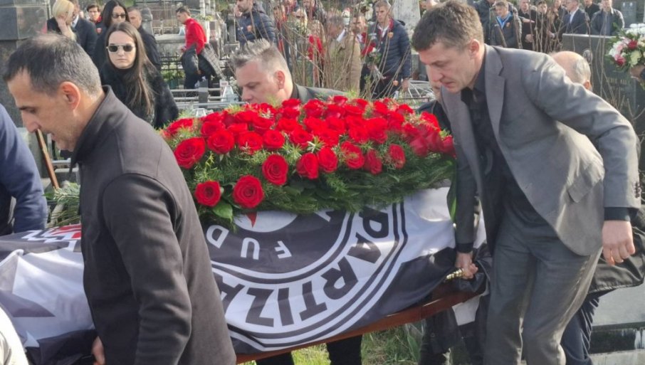 Pod zastavom Partizana: U Nikšiću sahranjen Andrija Delibašić