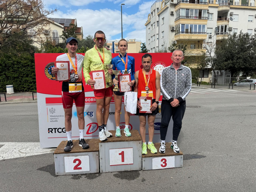Miloš Vojvodić i Rada Miladinović pobjednici Podgoričkog ultramaratona