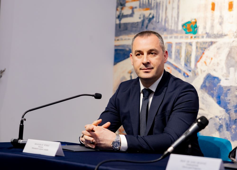 Šćekić: Najava premijera o povećanju mjesečnih stipendija za mlade sportiste potvrda posvećenosti Vlade stvaranju boljih uslova za razvoj