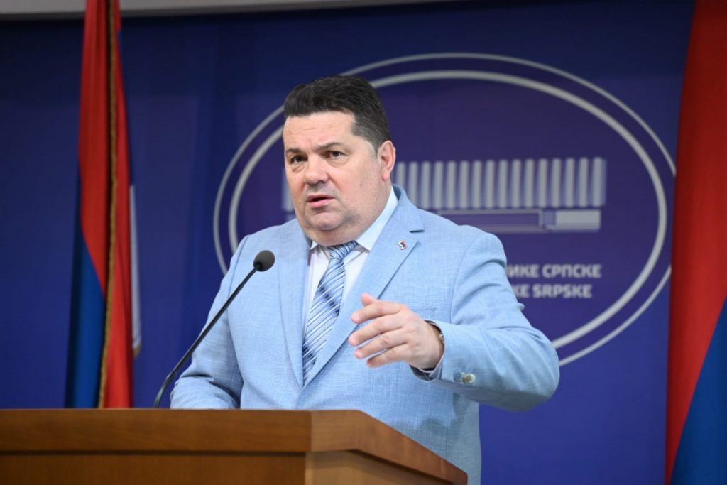 Stevandić: Postoji mnogo zahtjeva da se o novom Ustavu Srpske odluči na referendumu
