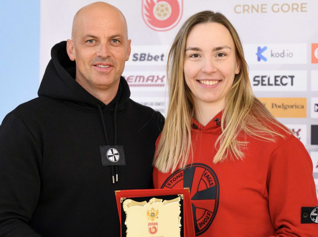 Brnović uručeno priznanje za najbolju rukometašicu Crne Gore u inostranstvu
