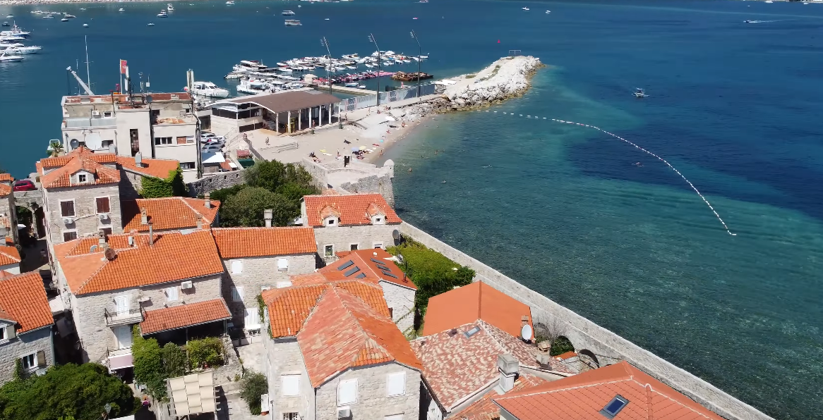 Screenshot 2025-03-01 at 09-55-51 (2238) 🇲🇪 4K drone video of Budva Montenegro. – YouTube