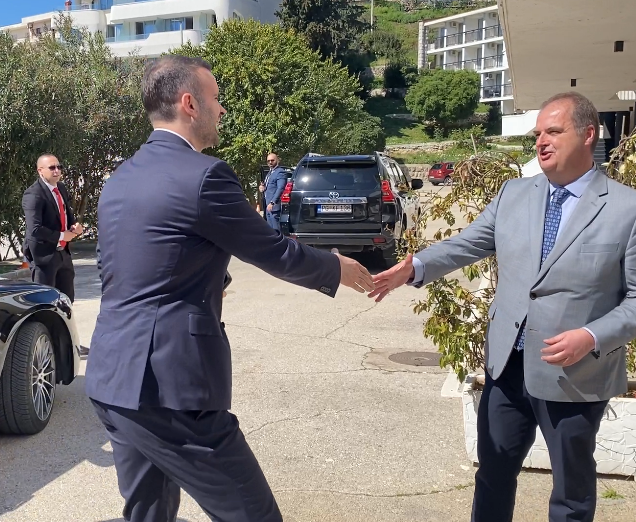 Spajić stigao u Ulcinj, sastanak sa Nimanbeguom o tenderu za plaže