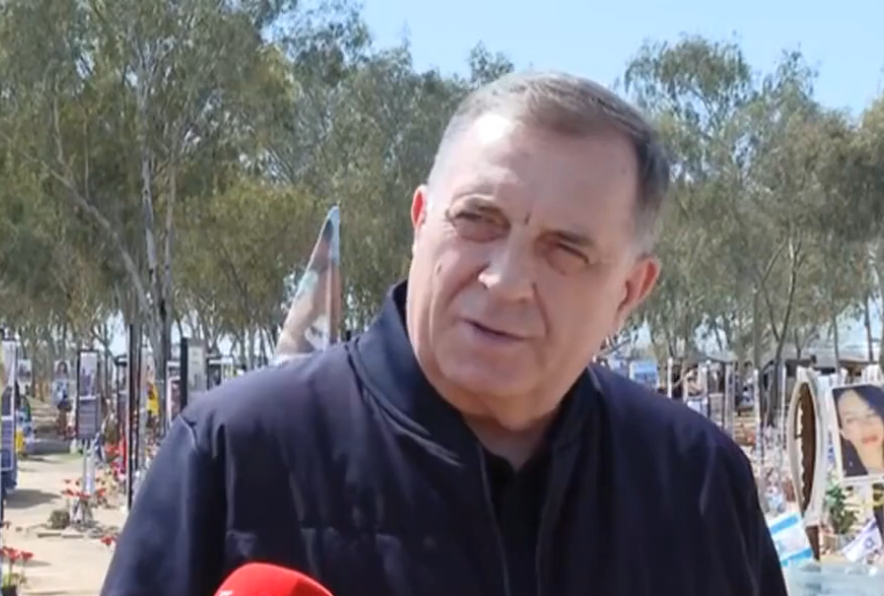 Dodik ponovio zakletvu: Interese naroda i građana Republike Srpske ću braniti i zastupati, ovdje nema nikakvog CIK-a!