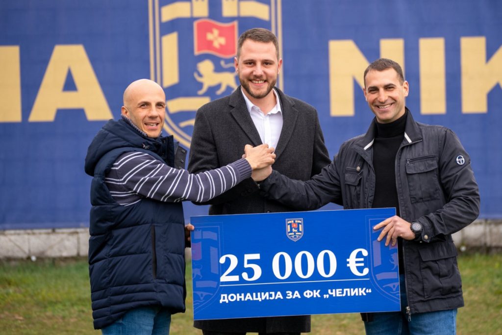 Vuković uručio 25 hiljada eura Čeliku