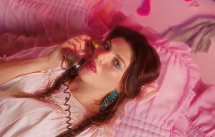 Bad Daughter objavila novi singl “My Shrink Says Hi”, uz prateći video spot