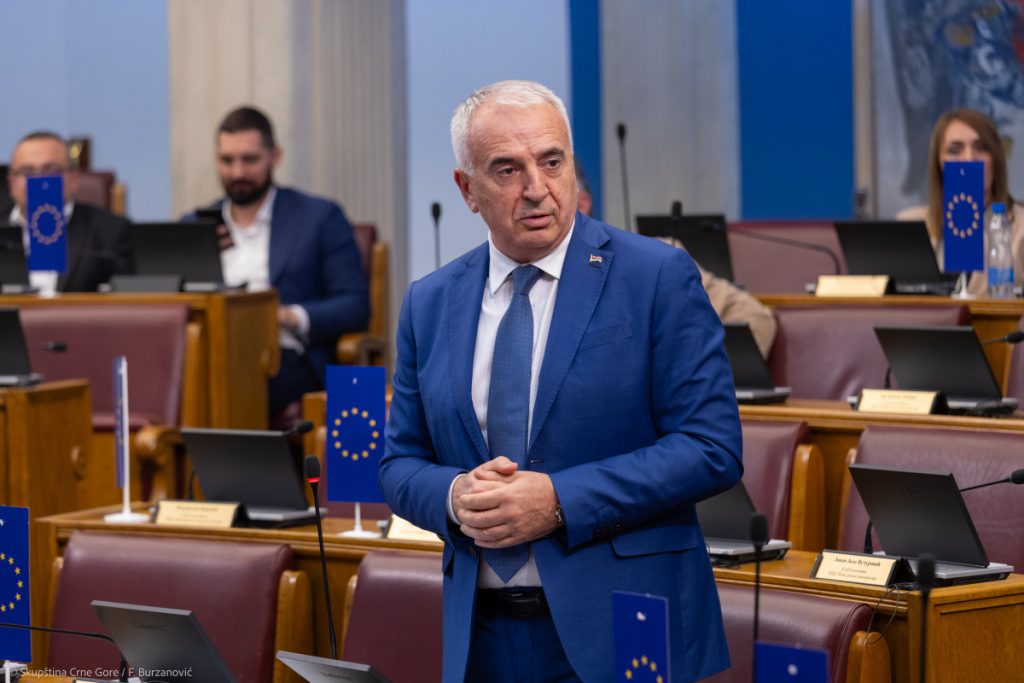 (INTERVJU) Dejan Đurović za Borbu: Mislim da nam EU više neće tolerisati da korupcionaške afere padaju u zaborav! Veting u pravosuđu je neophodan