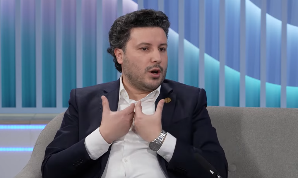 Svi su mu krivi: Abazović optužuje Beograd, Mandića, Bečića, al dokaze ne nudi!