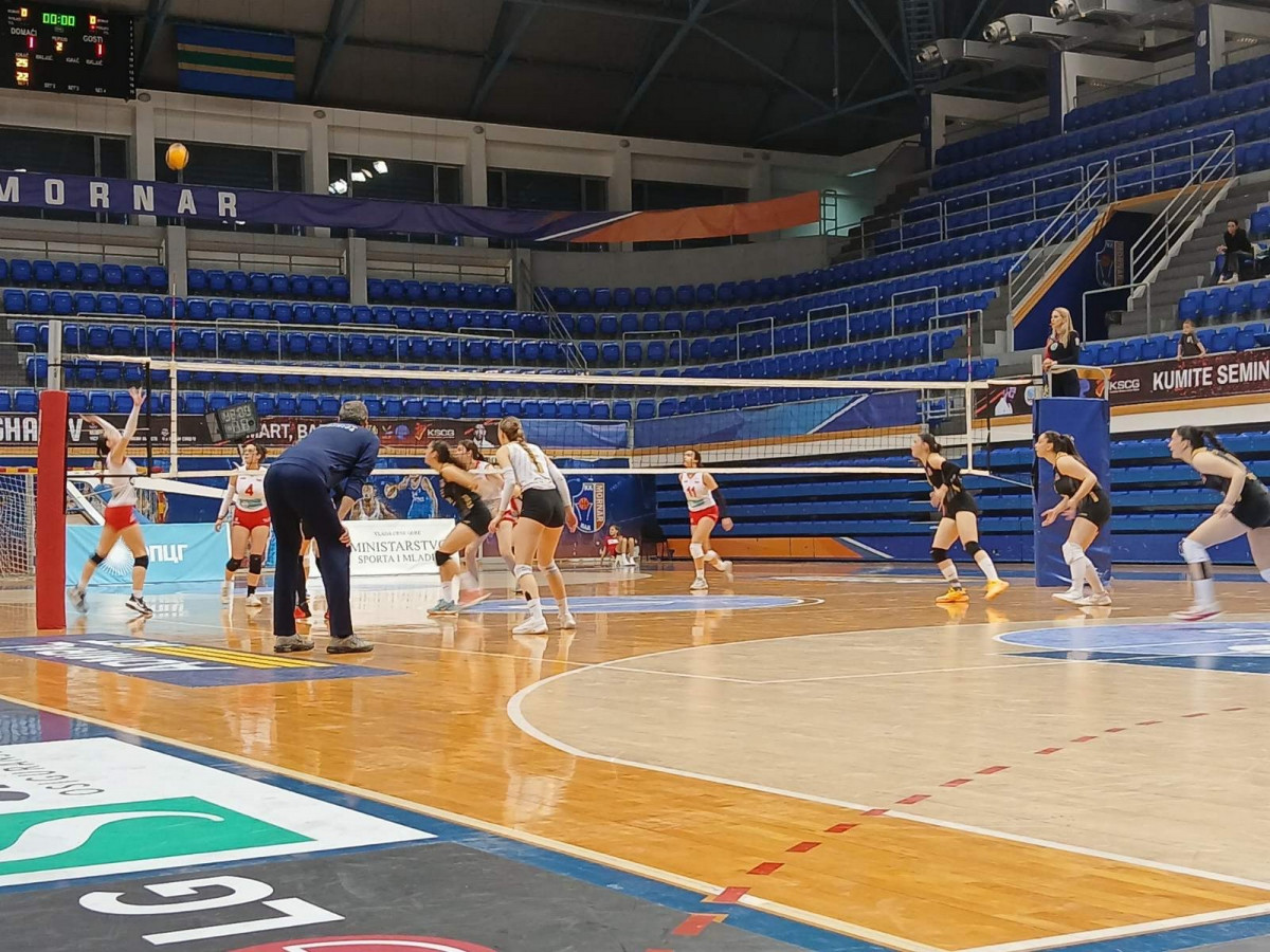 epcg-superliga-z-odbojkasice-galeba-i-akademije-16.-kolo