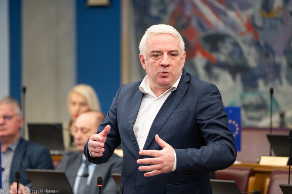 Vučurović o Botunu: Borba mještana apsolutno opravdana a Mujovićev stav je pomalo tvrd; Akcija policije bila nepotrebna – još uvijek postoji prostor za dogovor