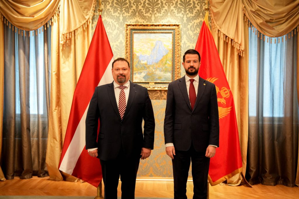 Milatović primio akreditivna pisma ambasadora Letonije, Švedske, Gvineje i Obale Slonovače