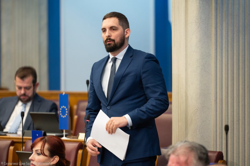 Leković: Zaustavimo fiktivne prijave prebivališta uoči lokalnih izbora, koje služe za manipulisanje biračkom voljom građana