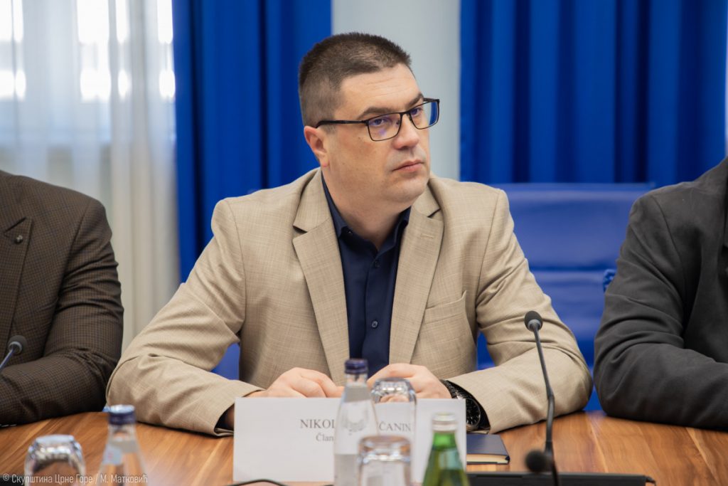 Rovčanin: Iz iste kuhinje oživjela ideološka stigmatizacija prema srpskom narodu, ishod tog nauma je poznat; Nijedan narod u Crnoj Gori nije problem!