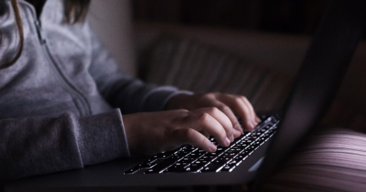 online-child-abuse-1