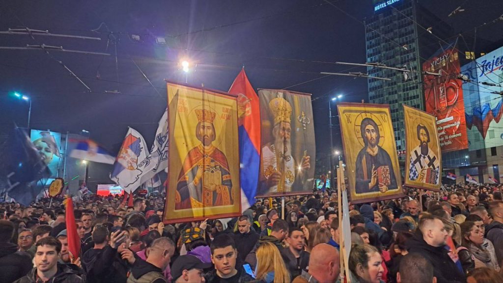 Demonstranti se razilaze, skup prošao sa izolovanim incidentima