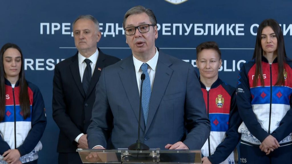 Vučić: Klatno bijesa se okrenulo, ljudi su siti blokada; Da li je neko danas primijetio generalni štrajk?