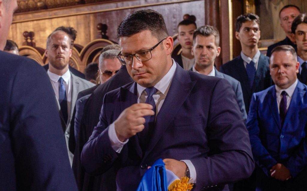 Đurđev: Rješenje nam je pred nosom, njega mogu da vide samo oni koji imaju više grama u mozgu nego u nosu!