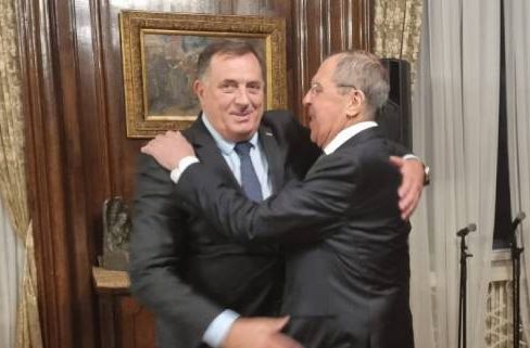 Lavrov uputio pismo Dodiku: Podržavamo njegove napore da zaštiti ustavna ovlašćenja Republike Srpske!