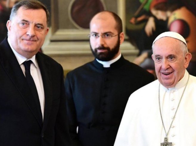 Dodik: Papa Franjo bio je glas pravde, jednakosti i nade za one koji nemaju moć, ali imaju vjeru