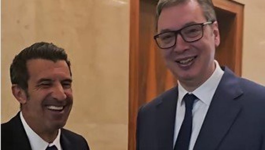 Vučić se sastao sa legendarnim portugalskim fudbalerom Luisom Figom: Svečani ručak za delegate UEFE