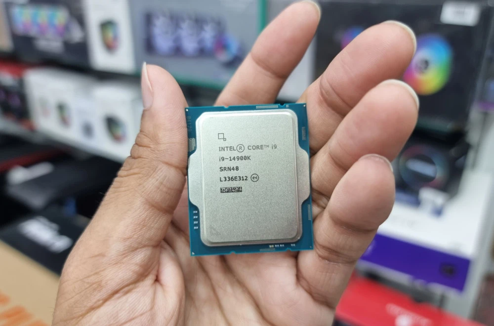 Intel se suočava s padom prodaje AI čipova i nestašicom kapaciteta za starije modele