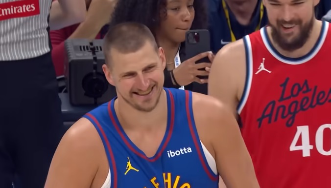 Nikola Jokić i Ivica Zubac