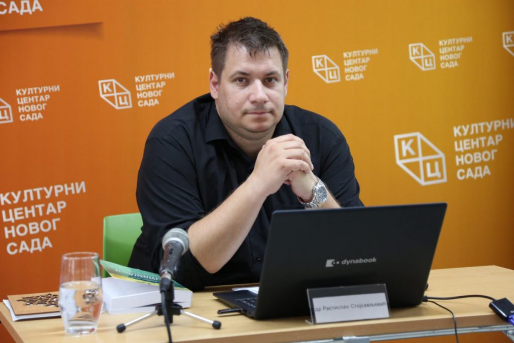 Predavanje dr Rastislava Stojsavljevića na temu „Kad vrijeme mijenja svijet: klimatske priče iz srca Evrope” na Jutjub kanalu KCNS