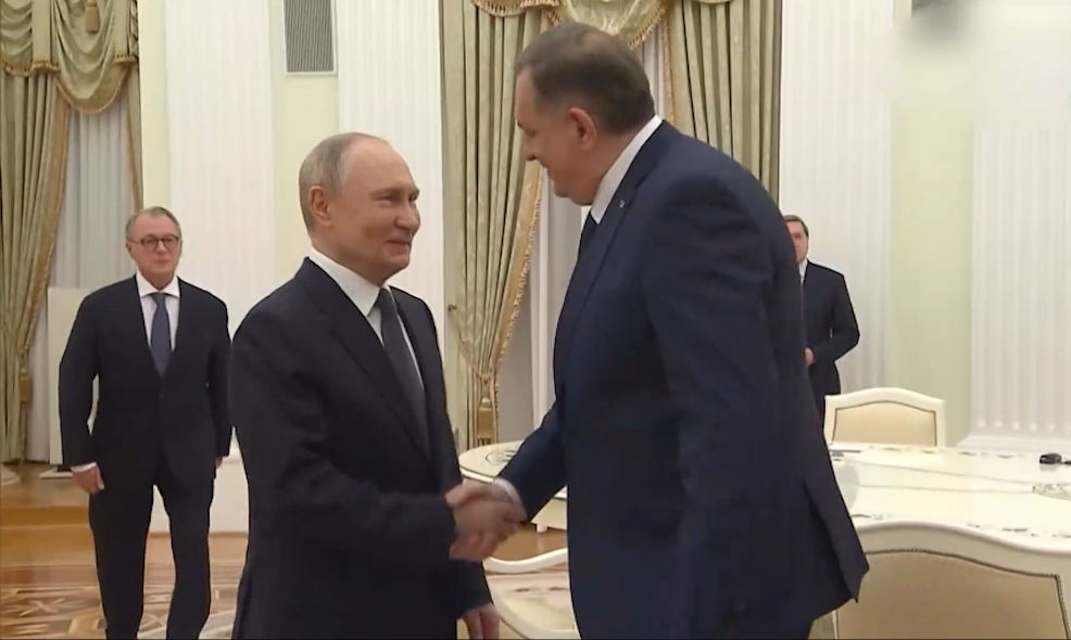Šta nakon dogovora Putina i Dodika: Da li je vrijeme da Šmit pakuje kofere?