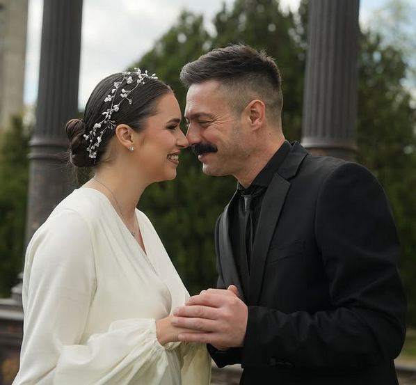 Glumac Milan Vasić u julu postaje otac
