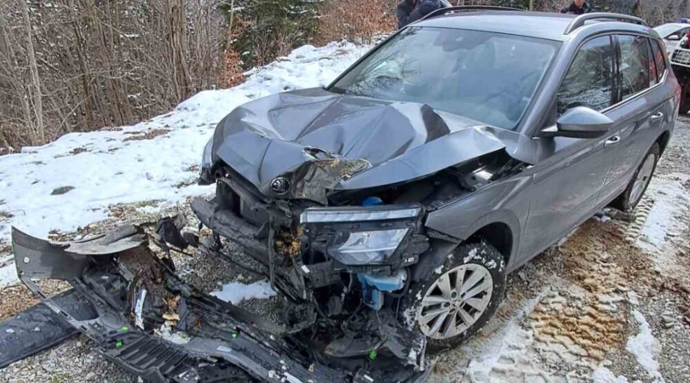Sletjelo vozilo na putu preko Jelovice, Makedonac lakše povrijeđen