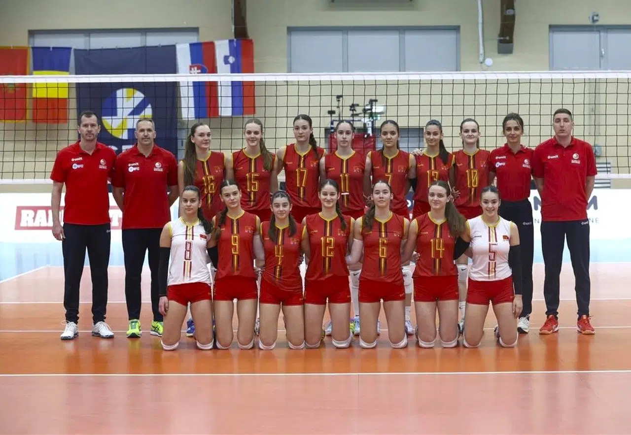 Zenska-pionirska-odbojkaska-reprezentacija-Crne-Gore-OSCG-1.jpg