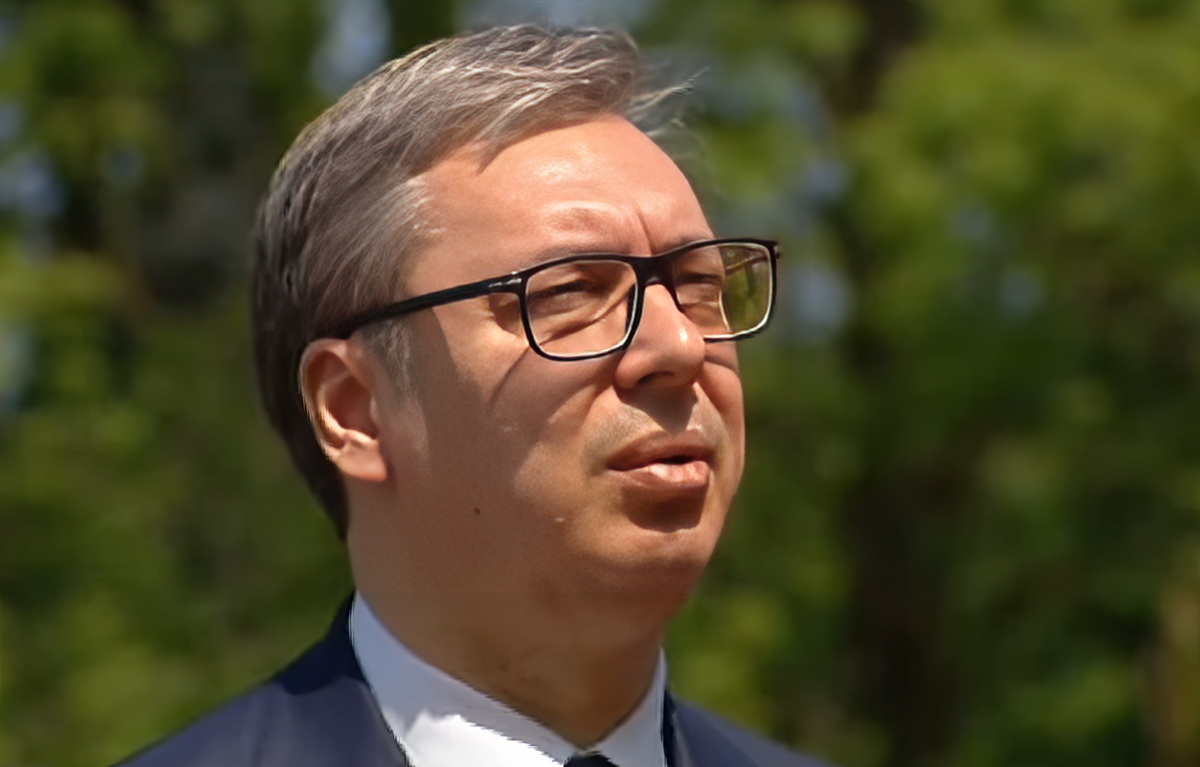 aleksandar vucic-topaz-enhance-faceai