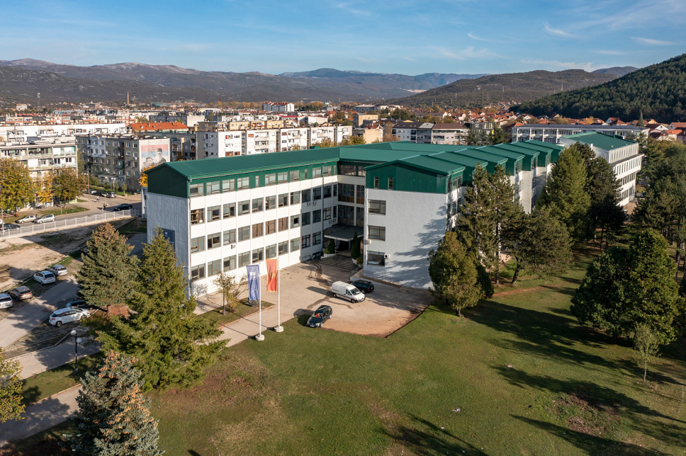 UCG: Adaptacija fiskulturne sale i pratećih prostorija Filozofskog i Filološkog fakulteta