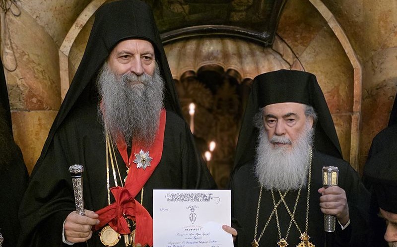Velika čast za čitavu Srpsku pravoslavnu crkvu: Patrijarh Porfirije jedini patrijarh osim jerusalimskog koji je služio na Golgoti gdje je Gospod razapet!