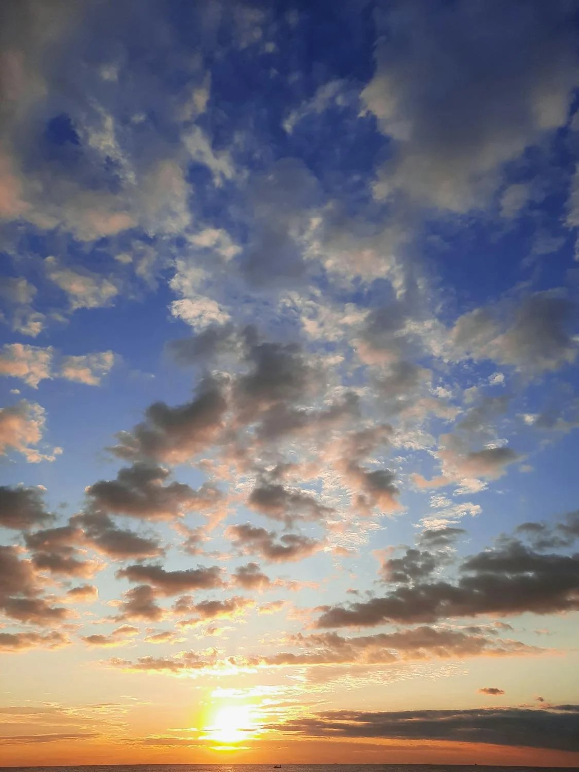 oblačno