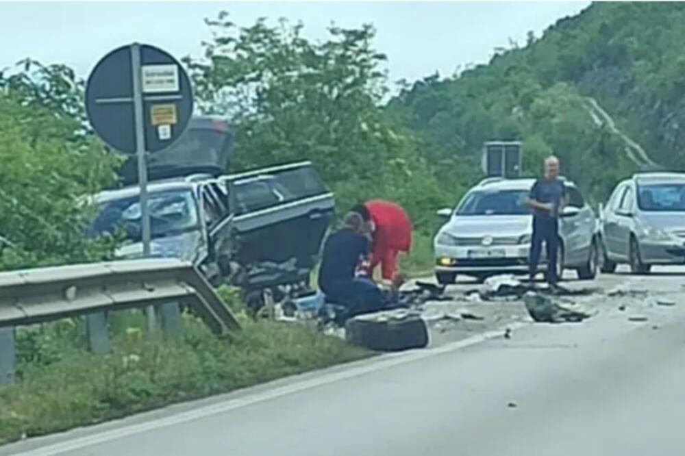 Udes na putu Nikšić-Podgorica: Povrijeđene tri osobe