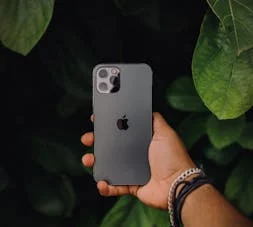 Stigao iOS 18.4.1